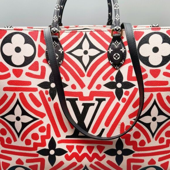 Louis Vuitton Monogram Giant Crafty Onthego GM - Picture 2 of 10